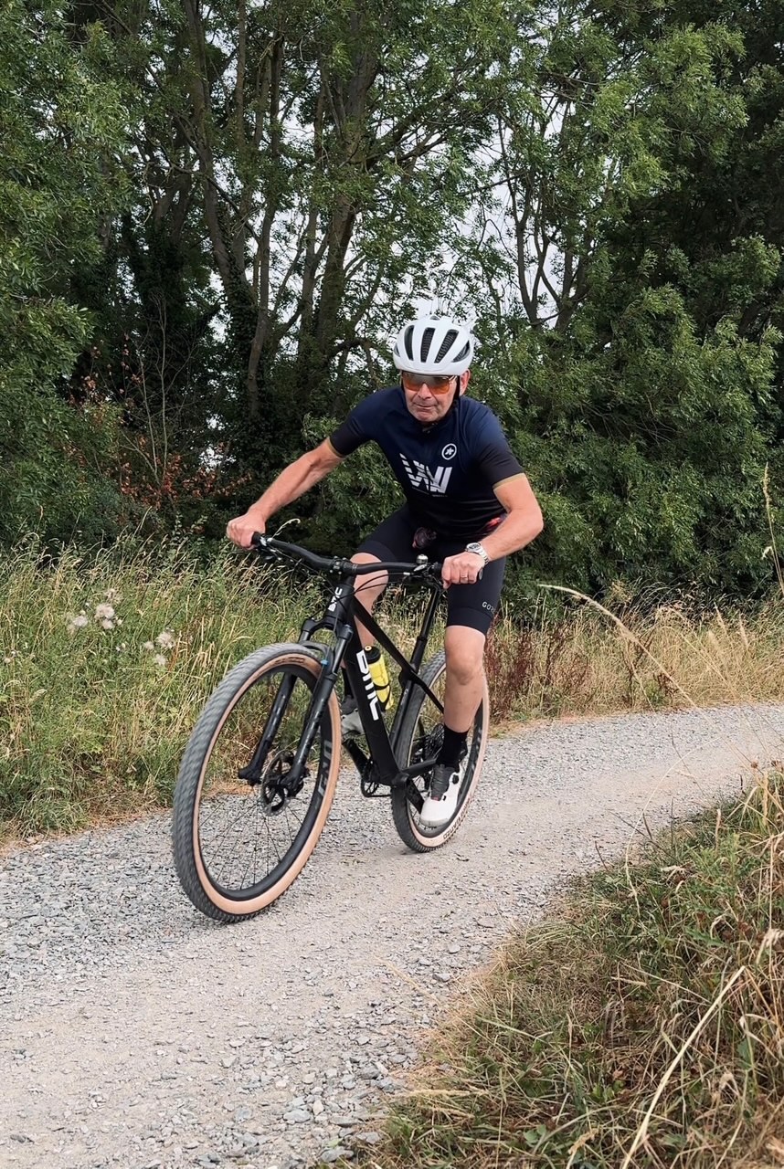 Simon Cawthorne cycling outdoors
